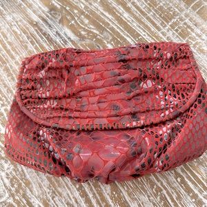 Inge Christopher- Clutch with chain - EUC